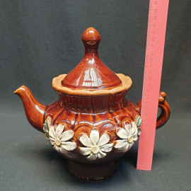 Чайник большой с цветочным узором, обливная керамика. Картинка 7